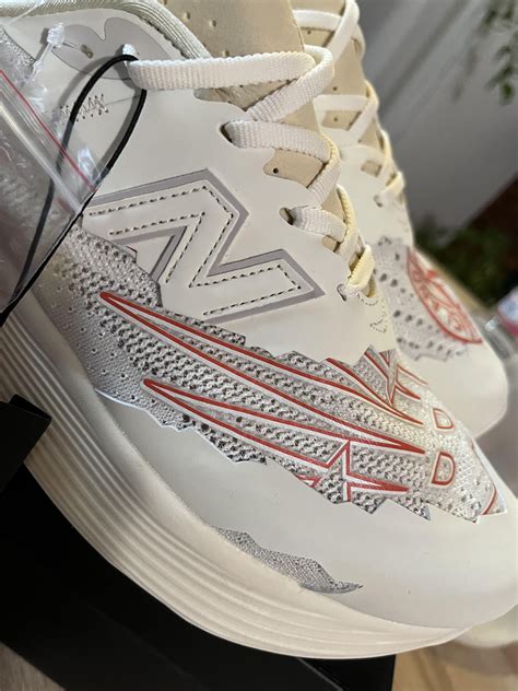 yupoo bruce repsneakers